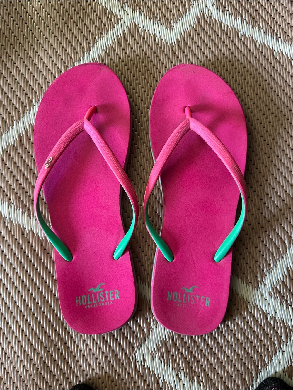 Hollister Bright Pink Flip Flop Sandals with Green Accents
